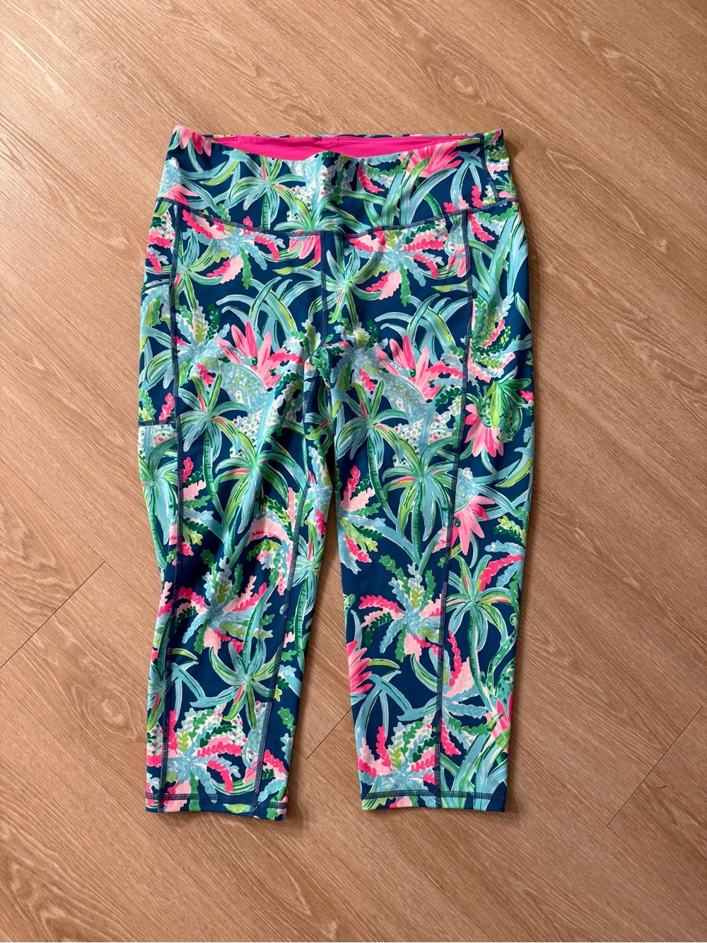 Lilly Pulitzer Luxletic Weekender High Rise Crop Leggings in Sweet Escape